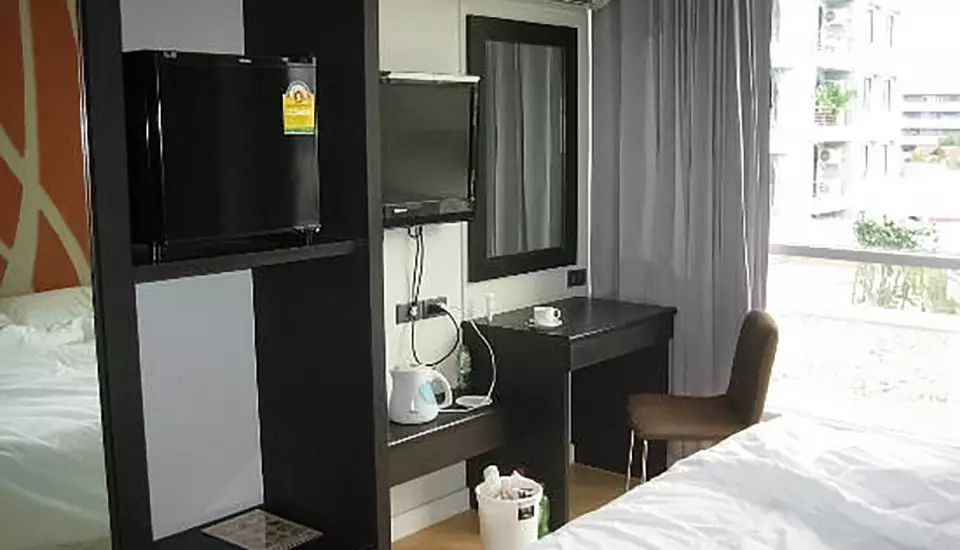 هتل اچ رزیدنس بانکوک